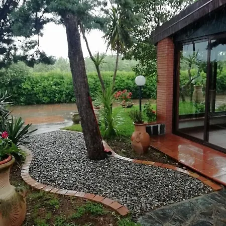 לינה וארוחת בוקר Casa Vigne קסטרווילארי